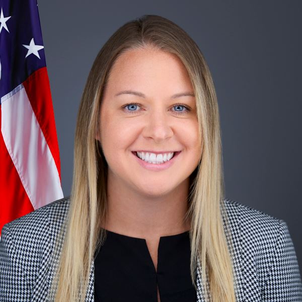 Photo of Kelli Pfeifle